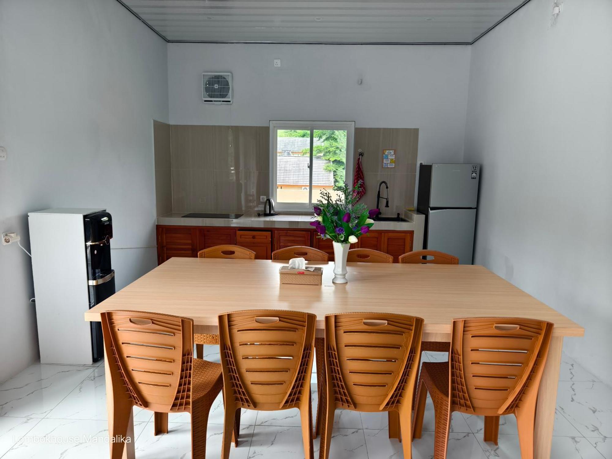 Отель Lombokhouse Mandalika Kuta  Номер фото